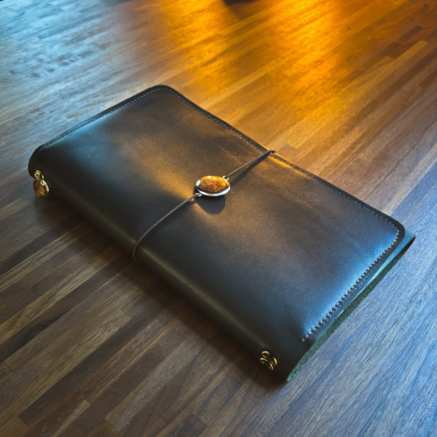 The Portfolio - Brown