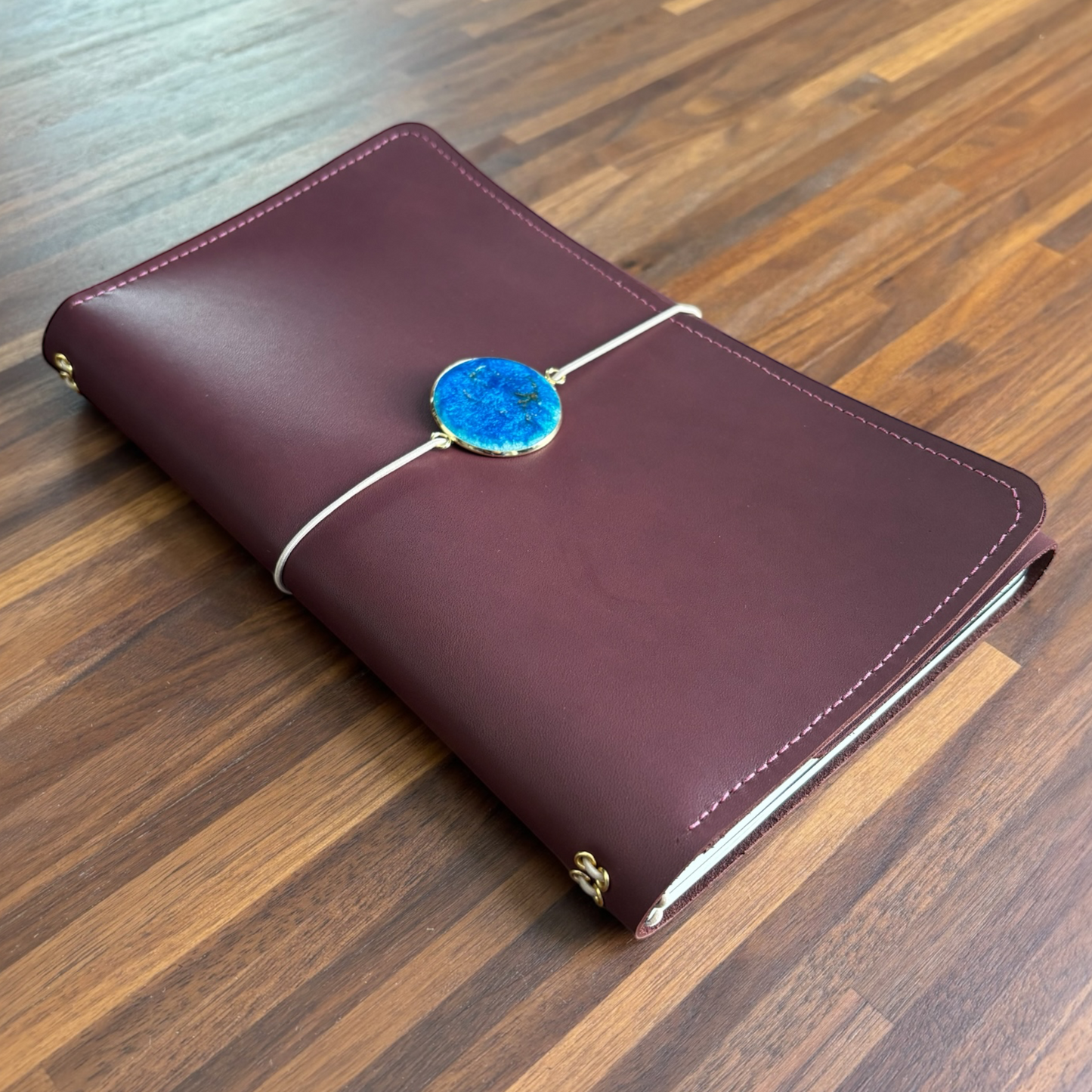 The Classic - Oxblood